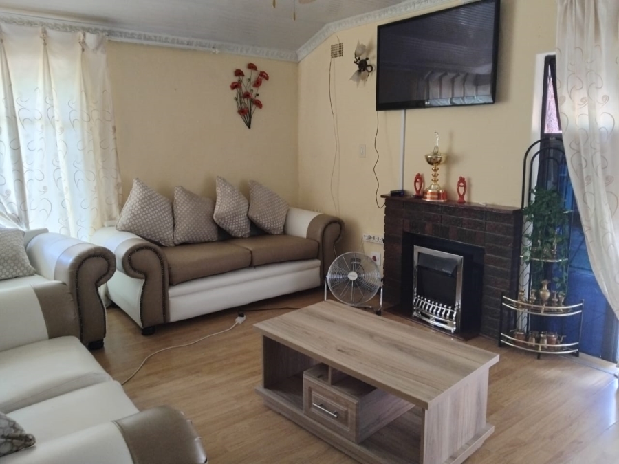 3 Bedroom Property for Sale in Aliwal North Eastern Cape